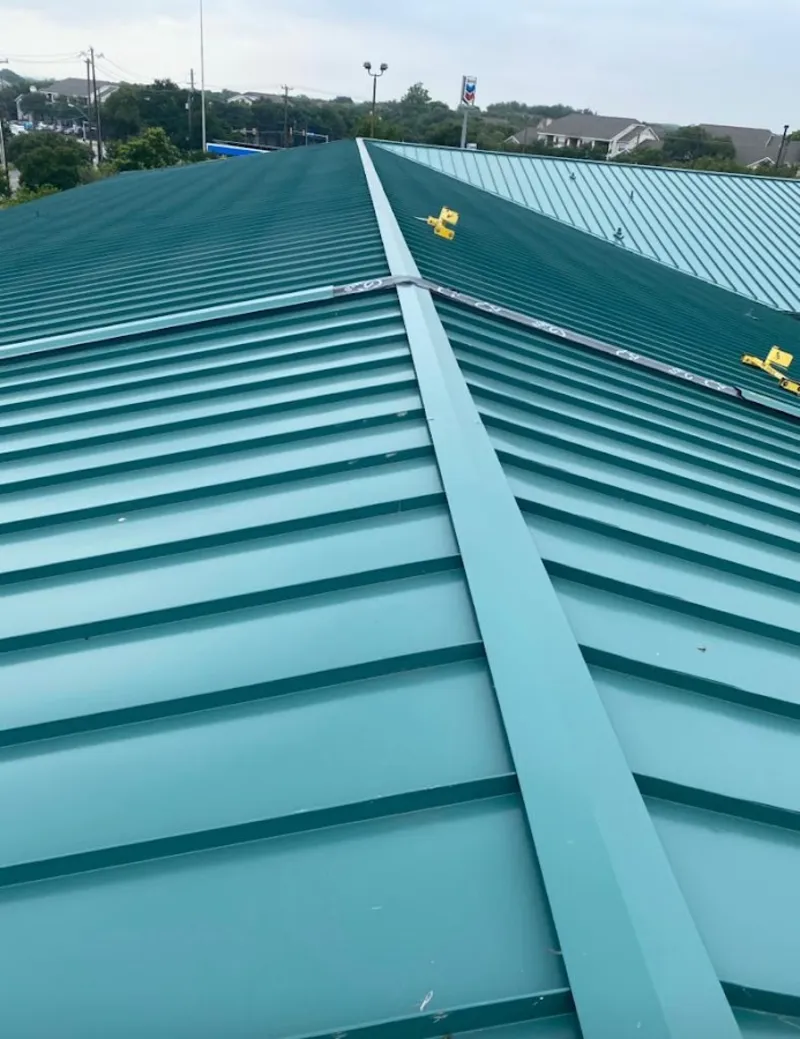 Green commercial metal roof ridge and valley for Metal Roof Repair in Kihei